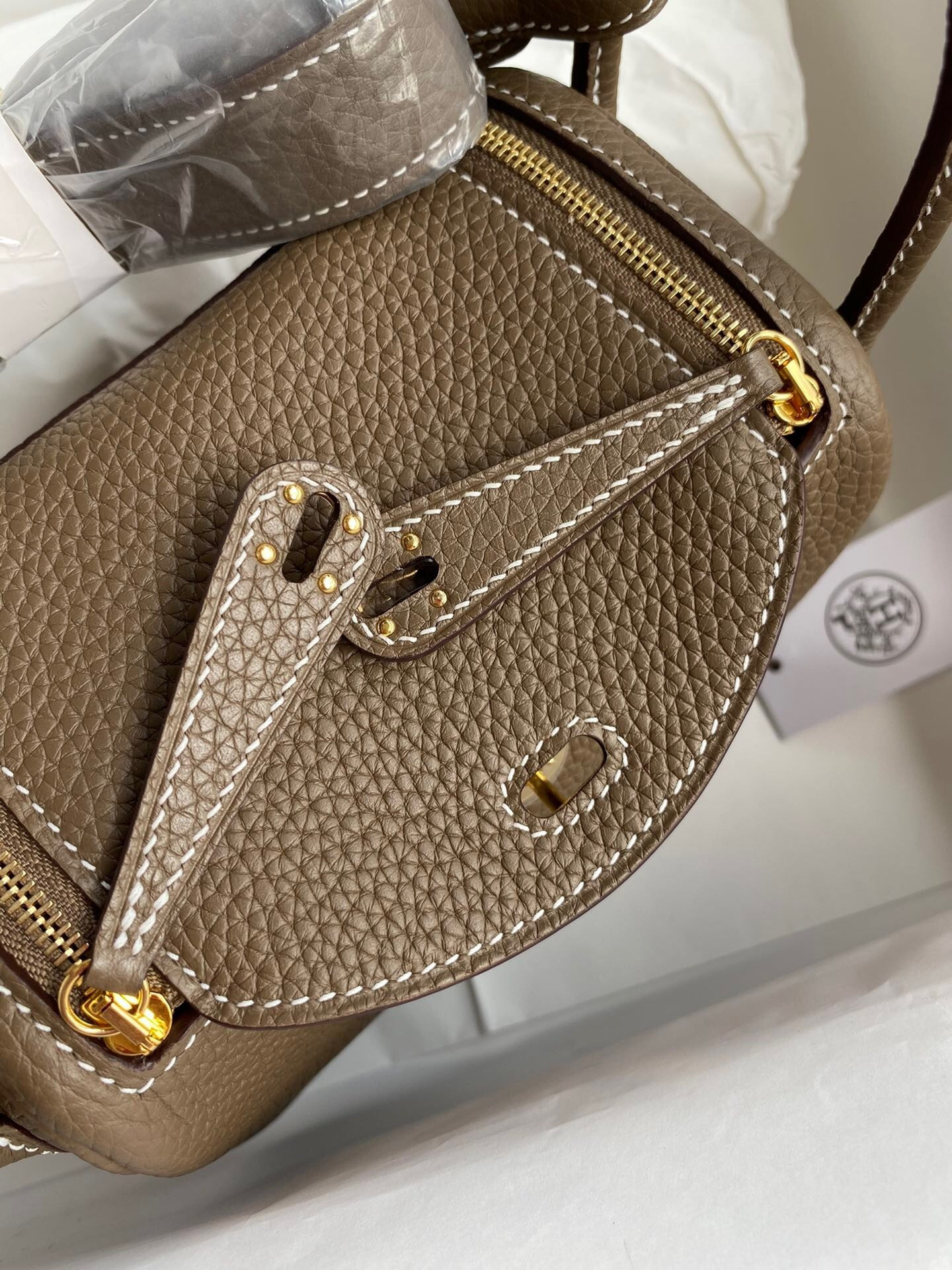 H**me5 Mini lindy 19cm