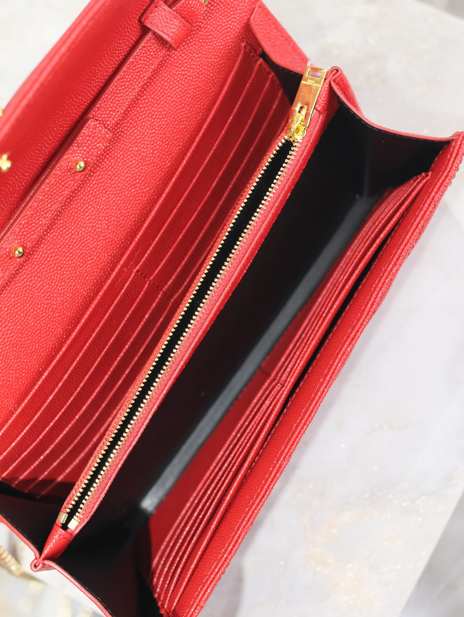 Y51 Cassandra Monogram Classic Chain Wallet in Grained Poudre Leather 22.5 x 14 x 4cm