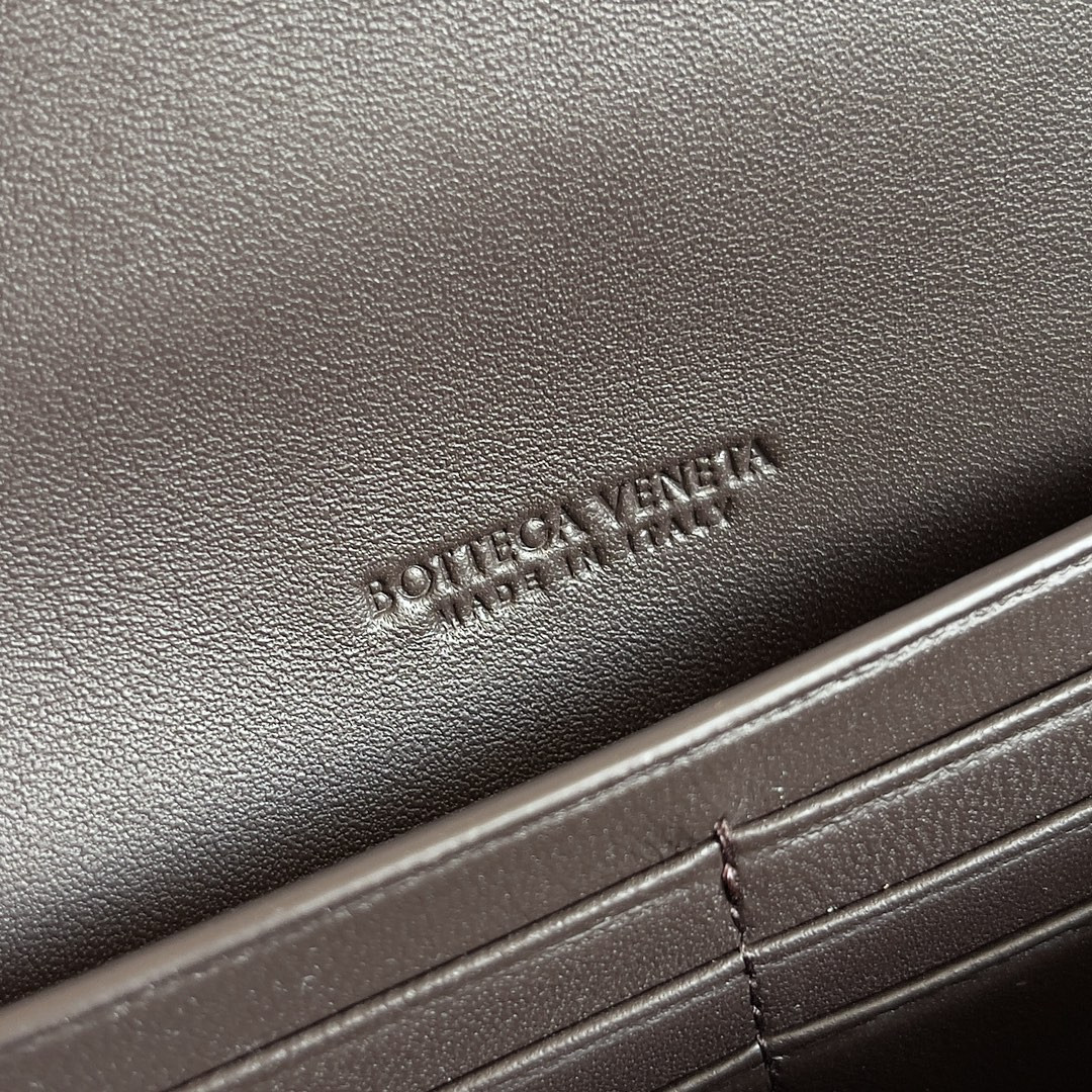 B0tt*ga Ven*ta Andiamo Clutch 31x13x3cm