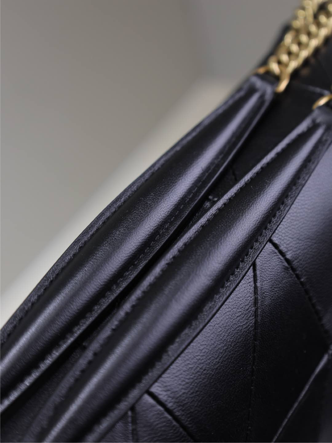Y51 Jamie Large 33×22×7.5cm