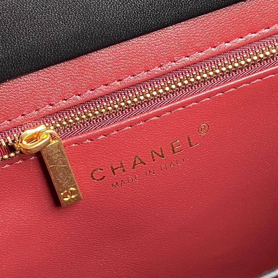 Ch**el Shopping Bag Lambskin 24×32×12cm