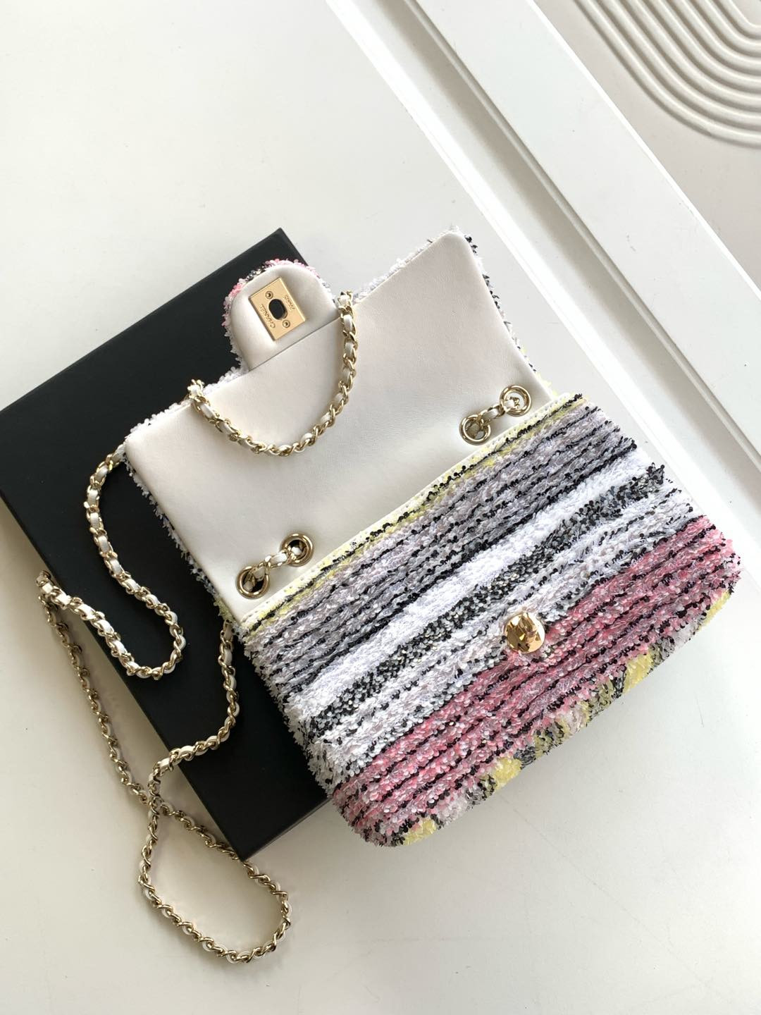 Ch**el Flap Bag 14x21x8cm