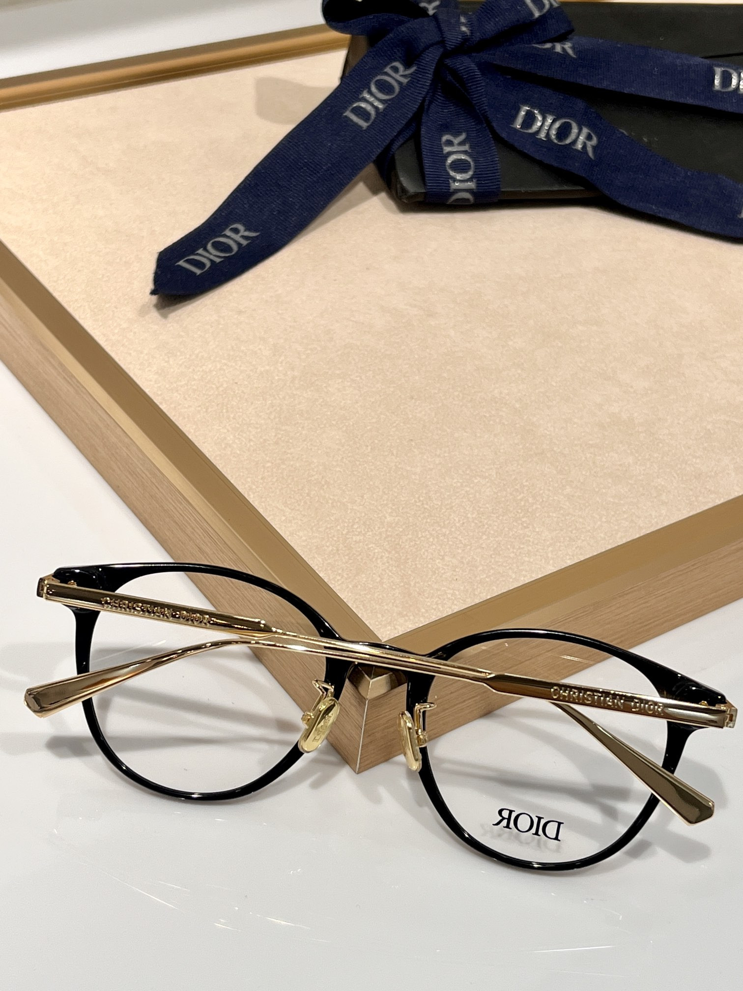 D10r Glasses mini CD O A4L 51-21-145