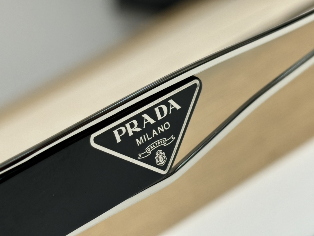Pra*a Glasses VPR71ZS 56-18-140