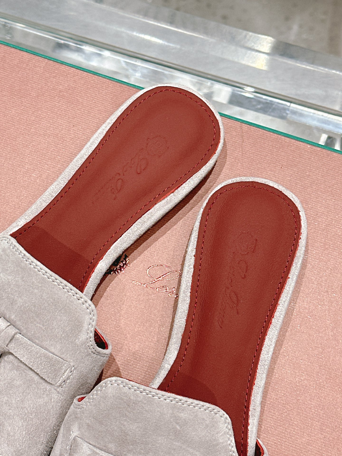 UA L0r0 P1ana Summer Charms Sandal