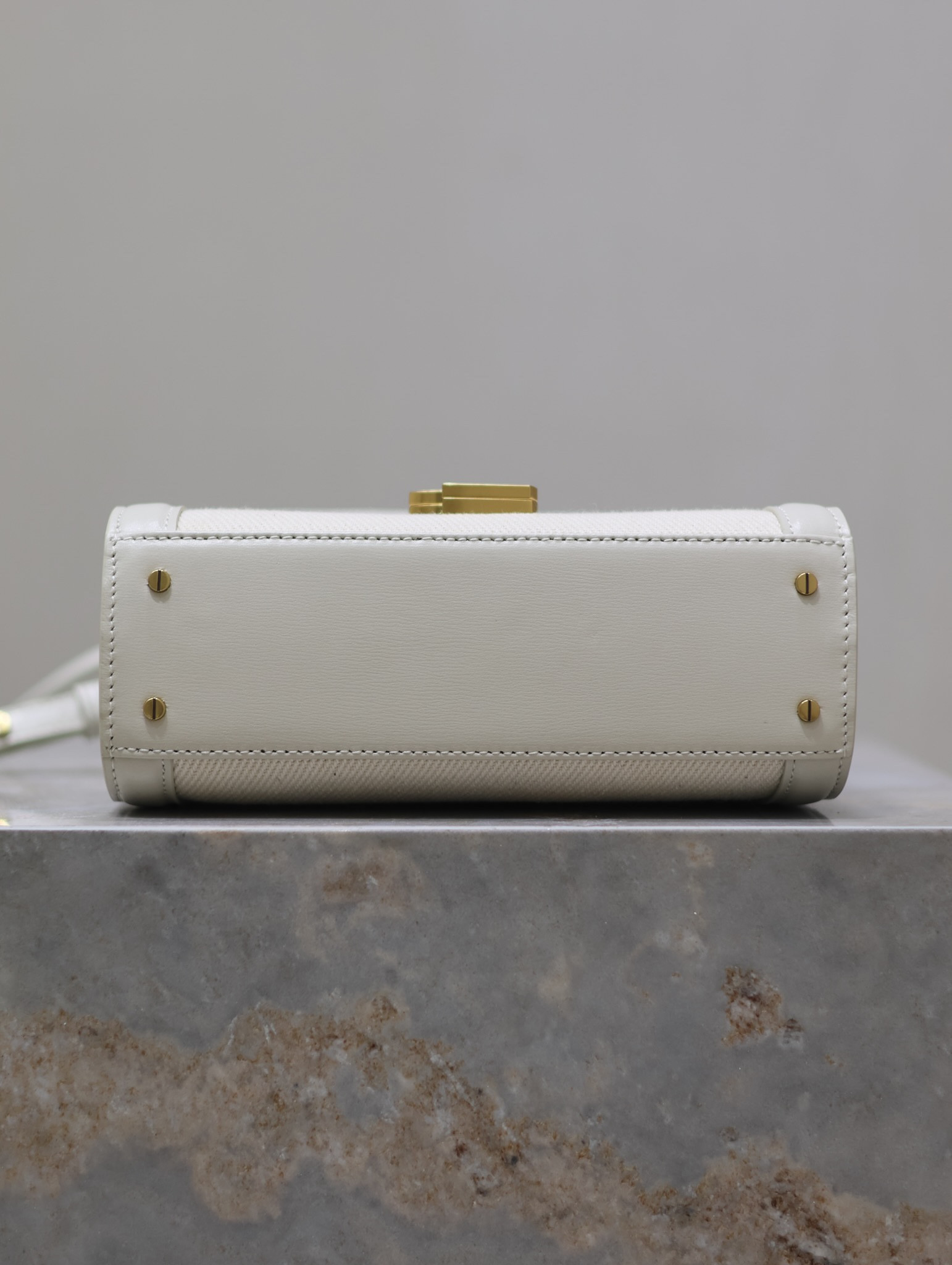 Y51 cassandra mini top handle bag 20x16x7.5cm