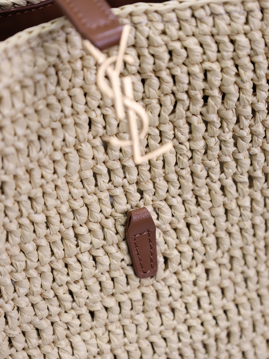 Y51 LE 37 mini (raffia) 15x13x6cm