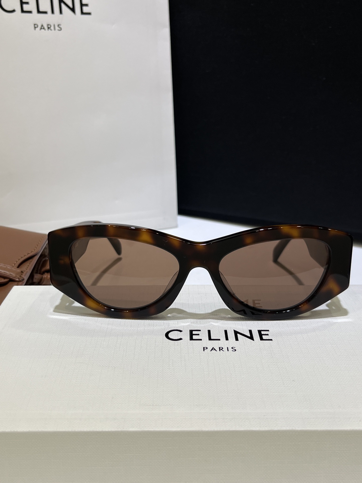 Ce1i*e Glasses CL40308U