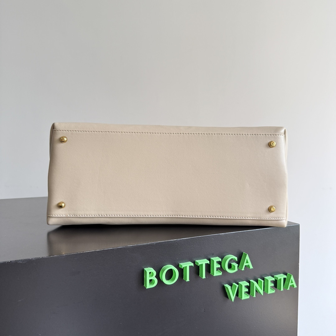 B0tt*ga Ven*ta Medium Ciao Ciao 34x26x15cm