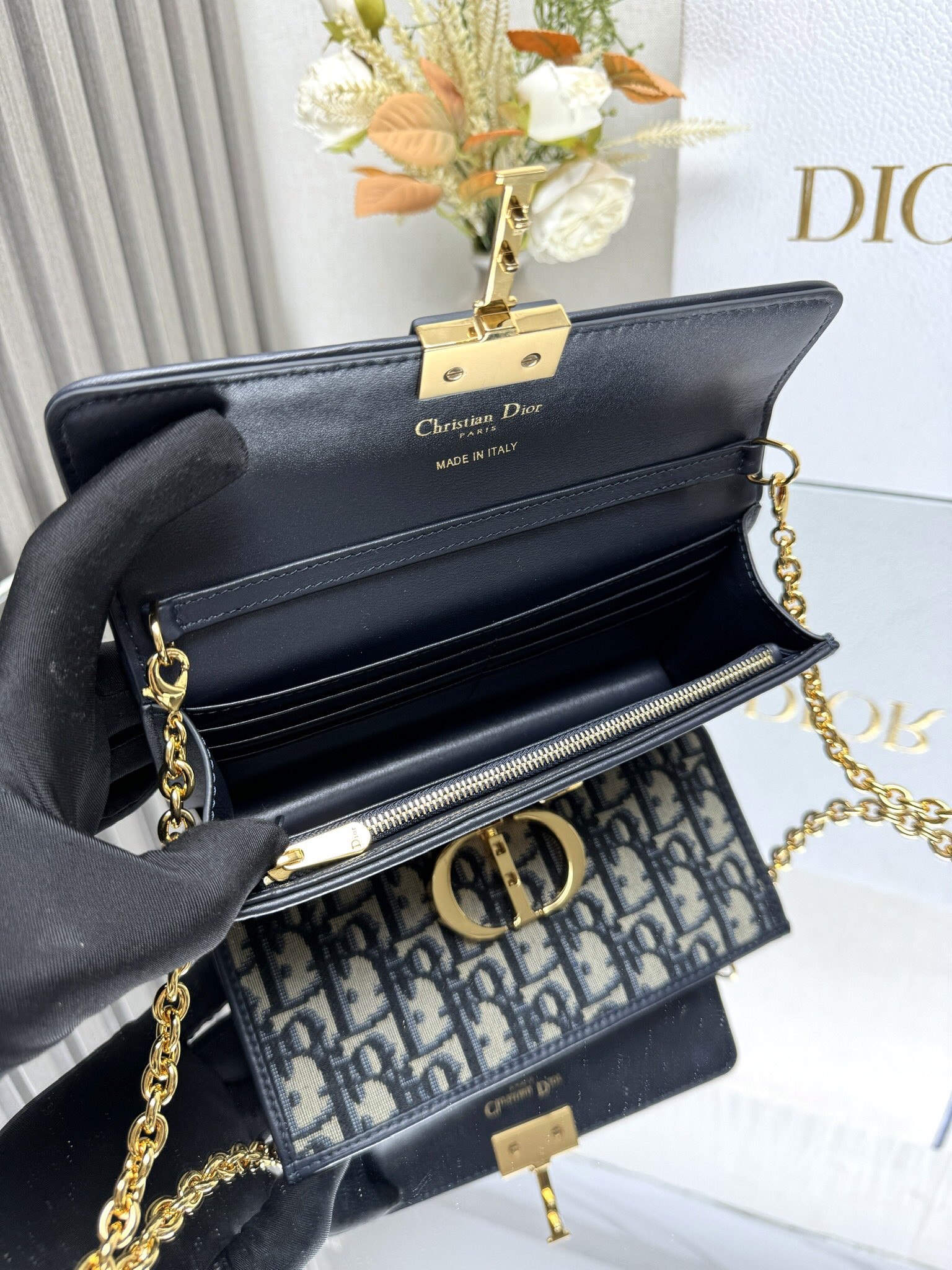 D10r Miss Montaigne mini bag 20 x 10 x 4 cm