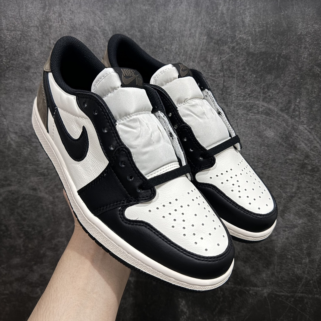 UA Air Jordan 1 Retro Low OG Mocha