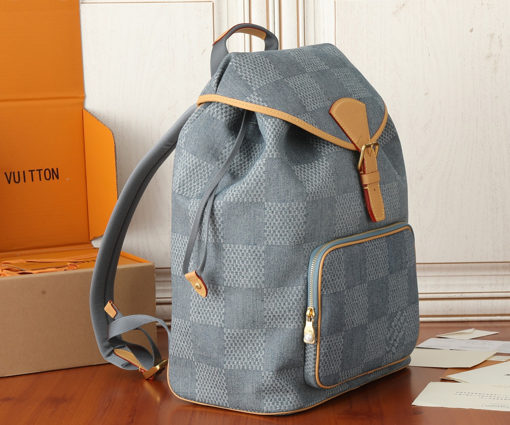 LV Montsouris Backpack N40708 32x40x19cm