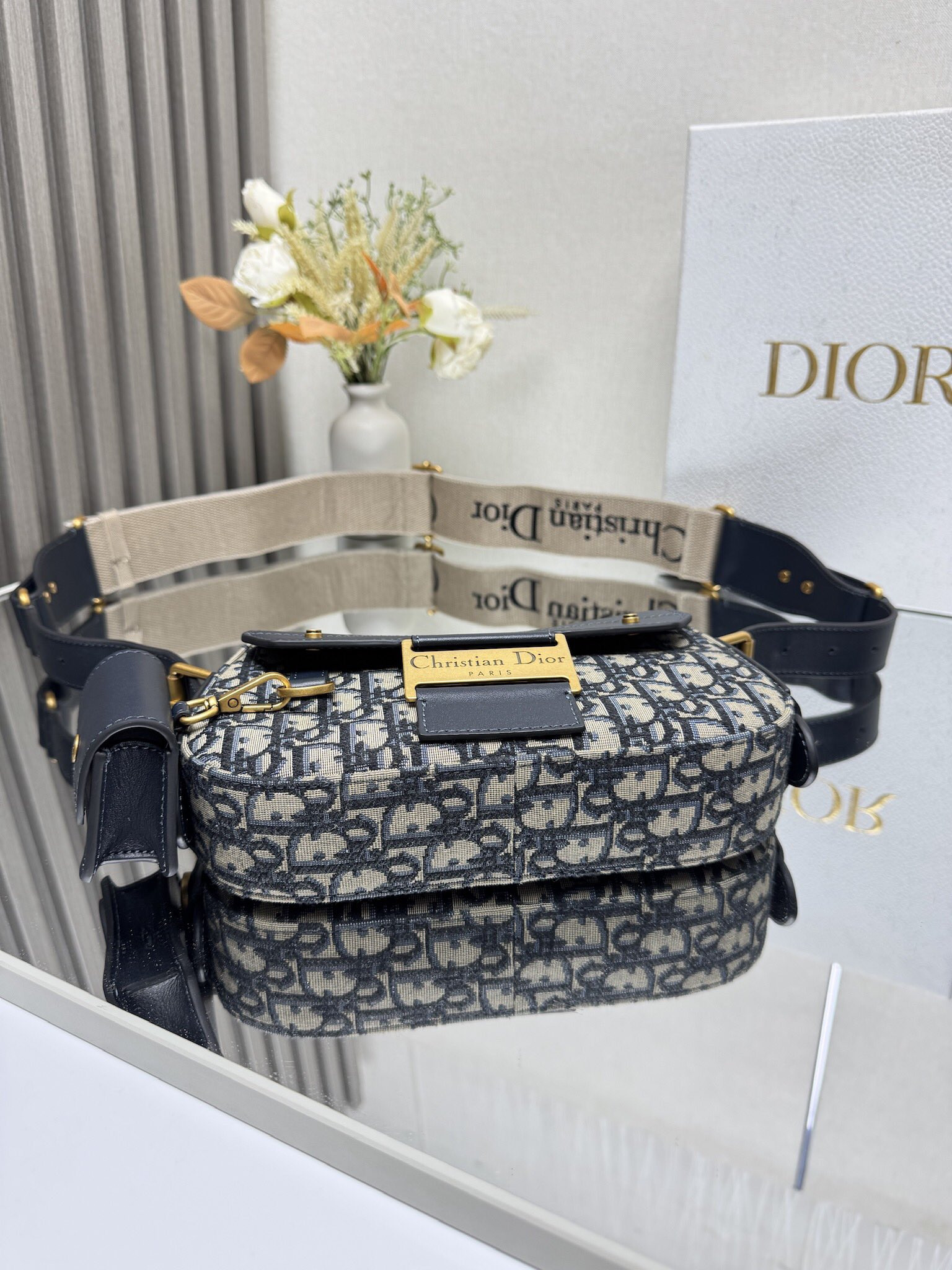 D10r Small Streetchic Bag 24x12.5x5cm