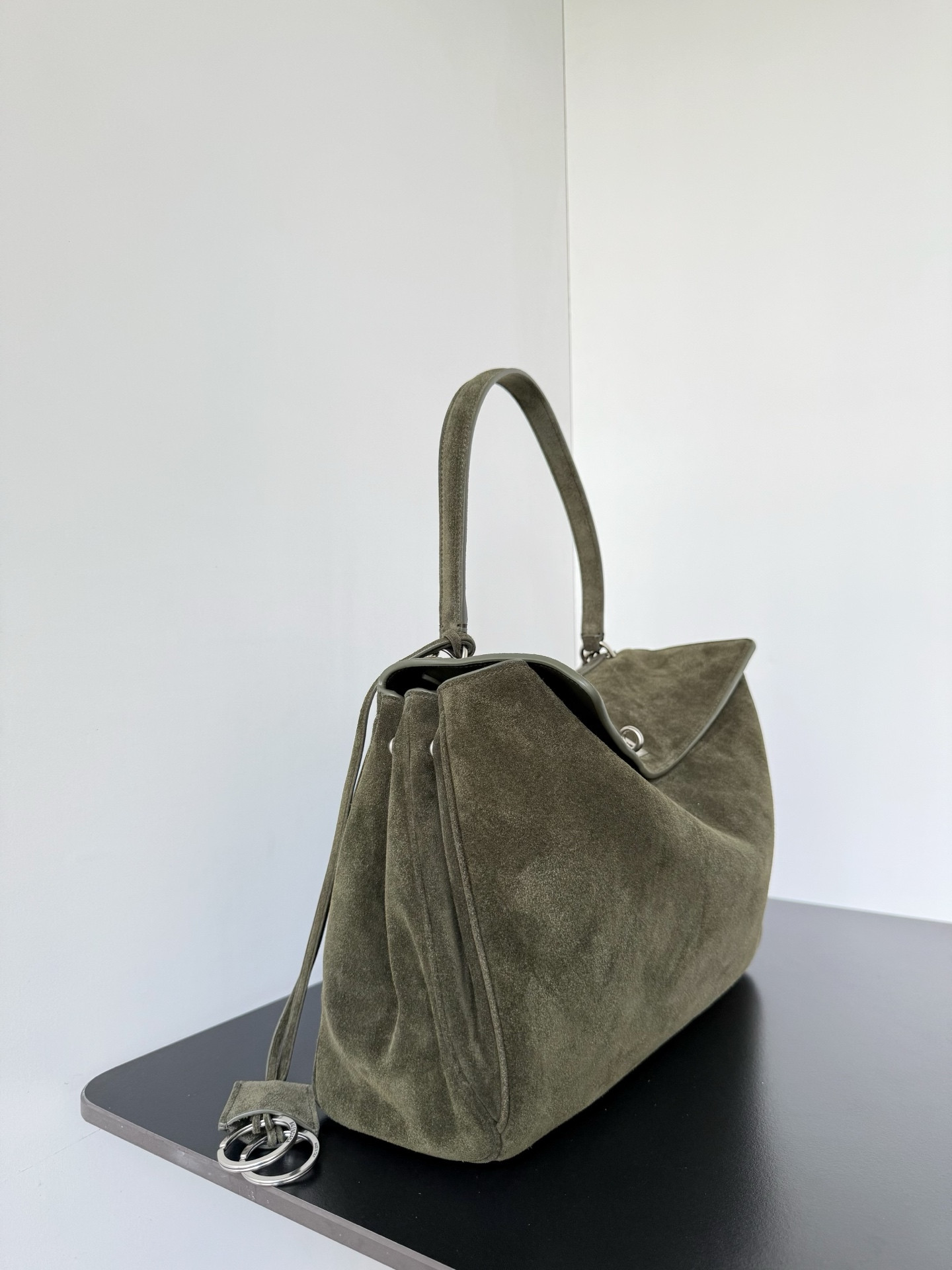 Ba1en*iaga Rodeo Medium 35x23.3x10.9cm