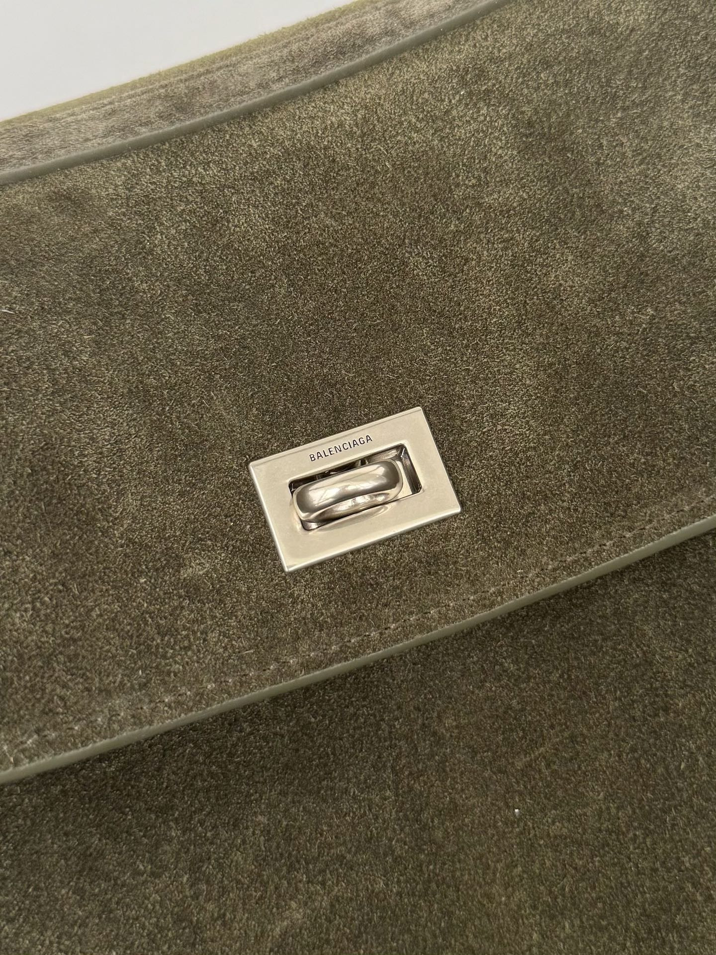 Ba1en*iaga Rodeo Medium 35x23.3x10.9cm