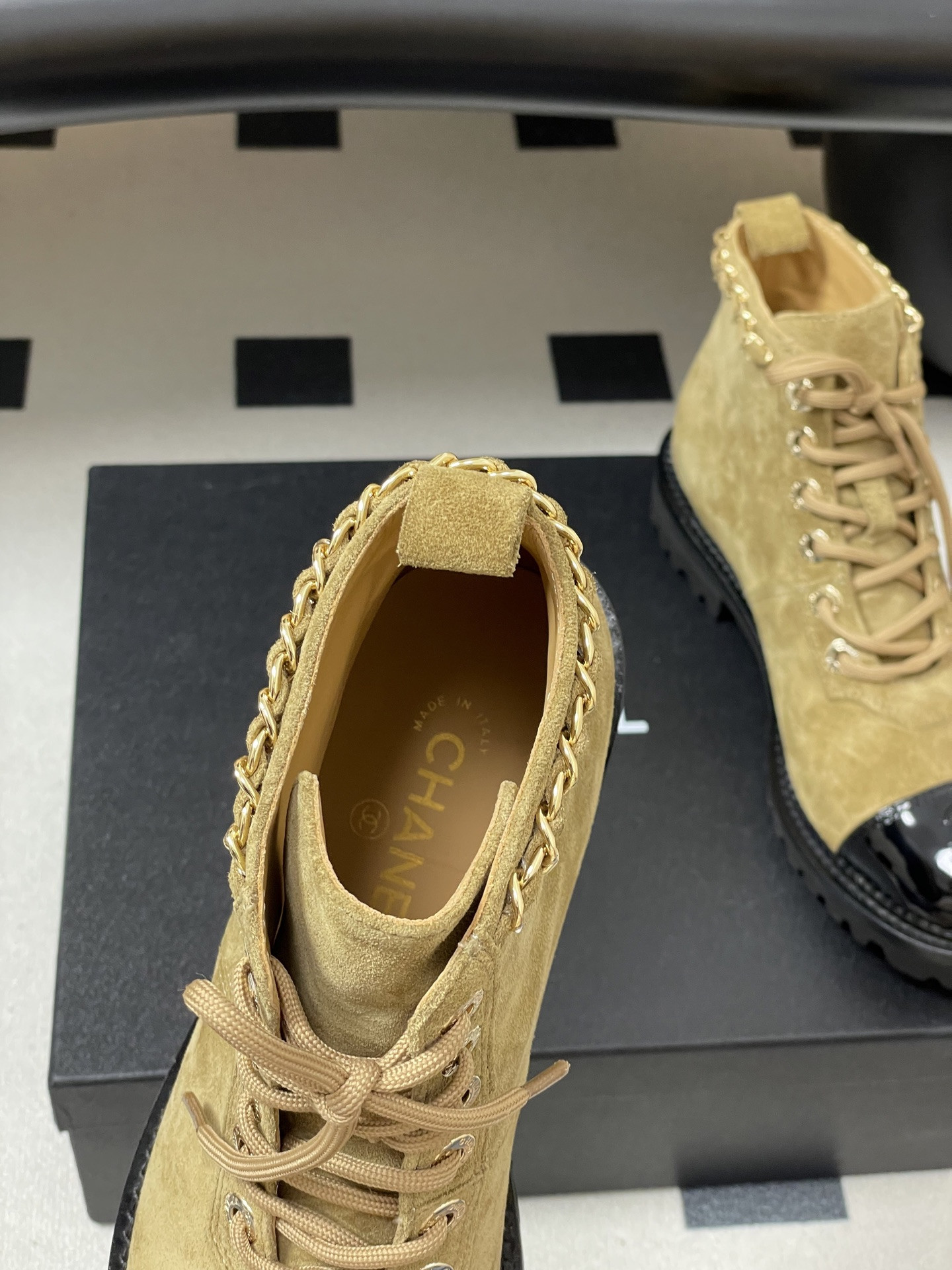 UA Ch**el Boots