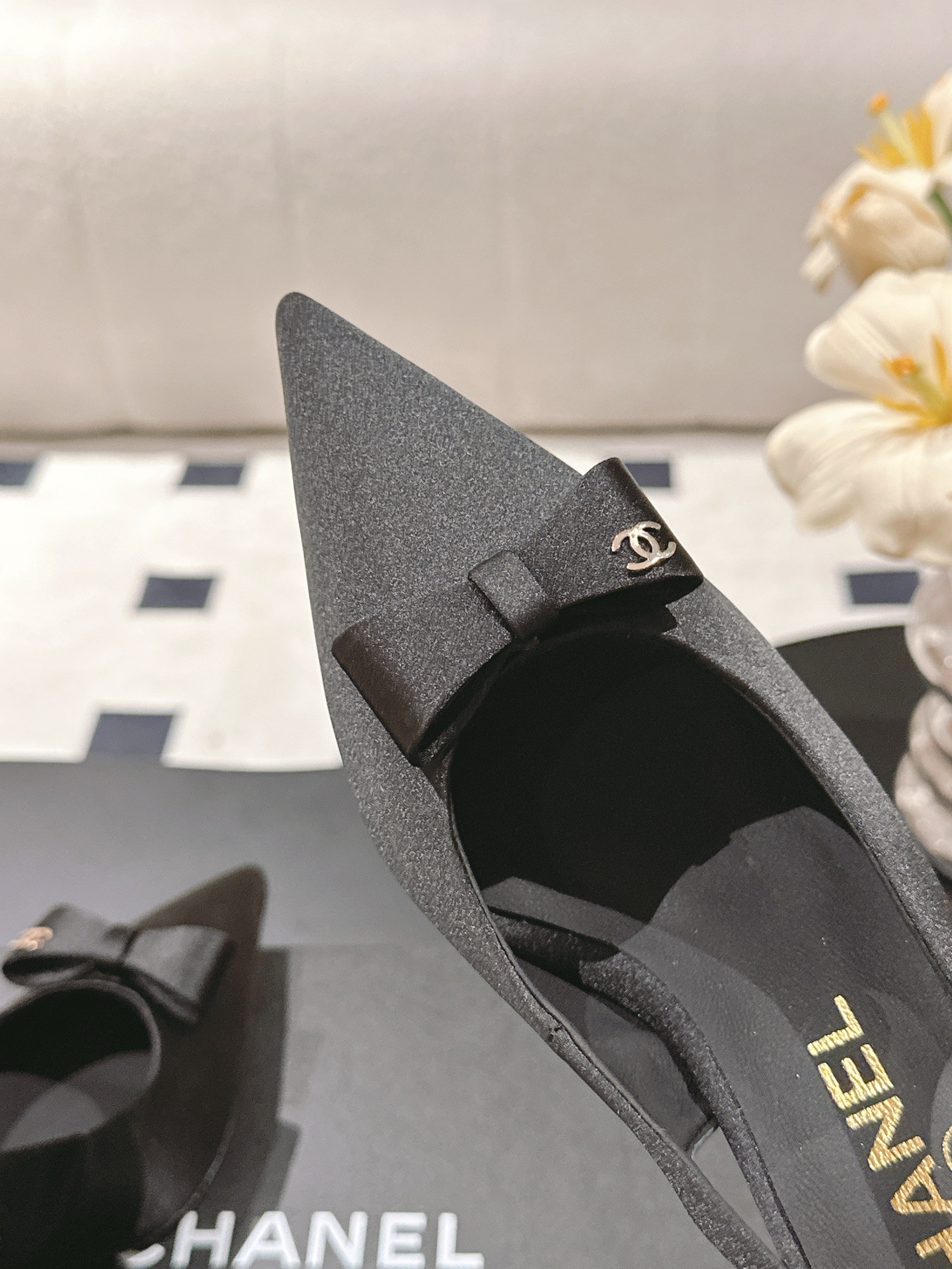 UA Ch**el Slingbacks 7.5cm Heel