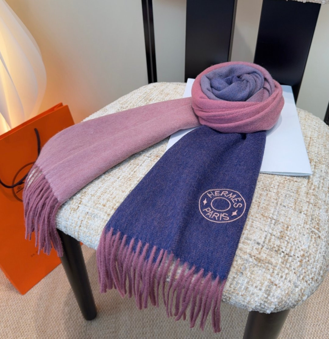 H**me5 Reversible scarf 30x185cm