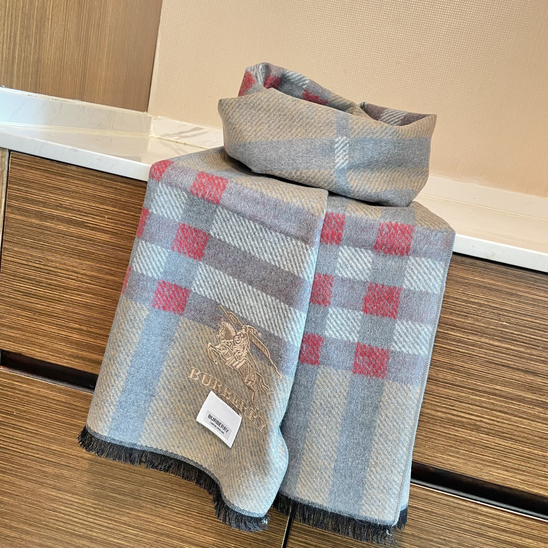 Bv*b*rry scarf 45x180cm