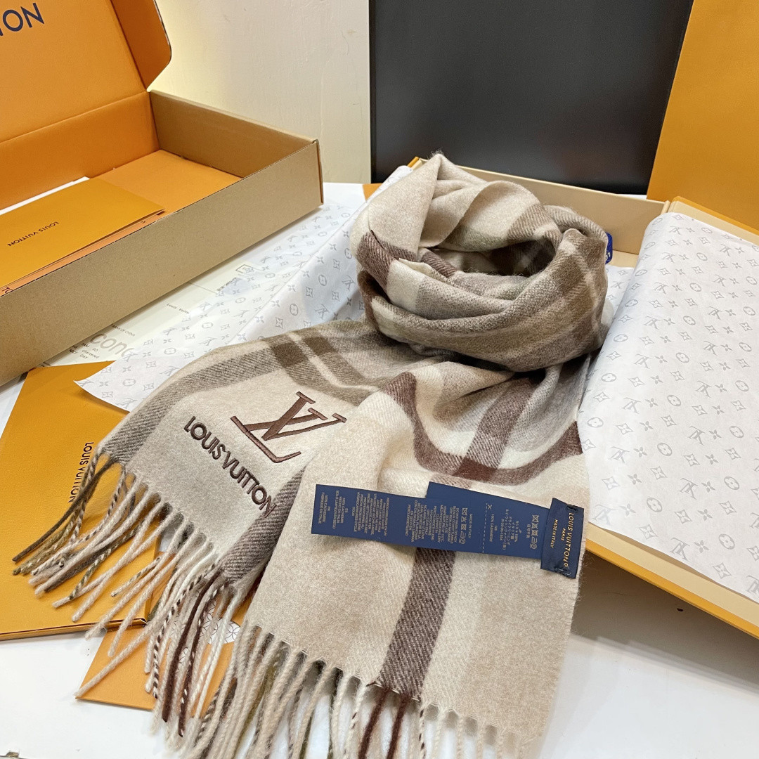 L0vis Vvtt0n scarf 30x180cm