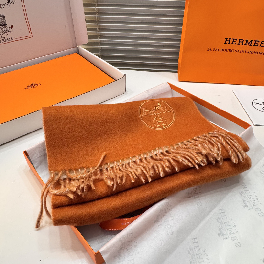 H**me5 Double-sided scarf 30x200cm