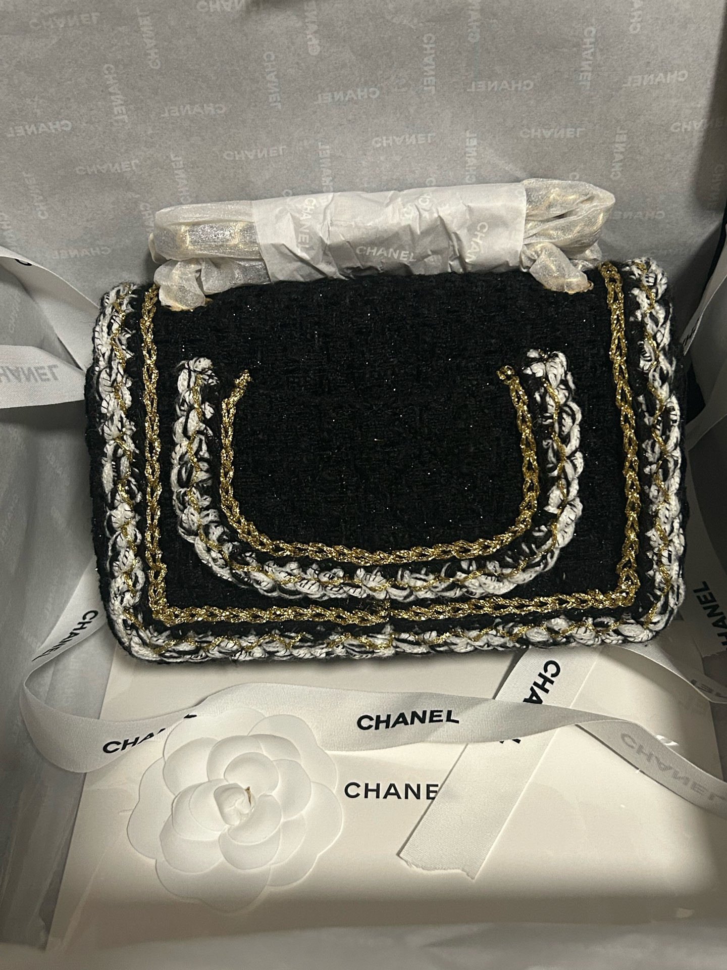 Ch**el Mini Classic Handbag A69900 12x20x6cm