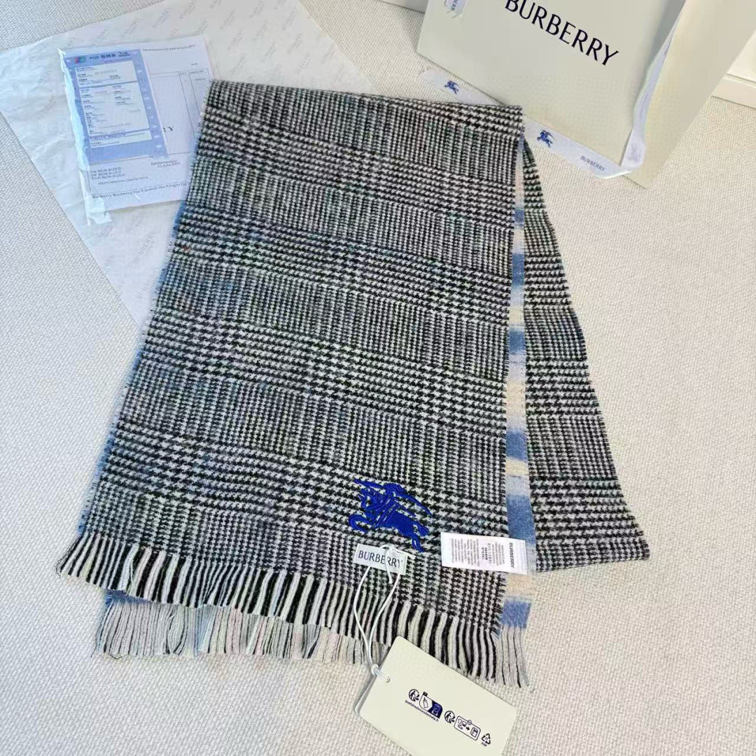 Bv*b*rry scarf 30x190cm