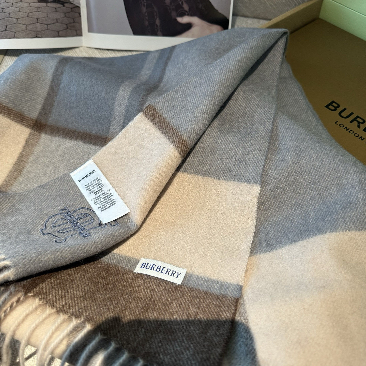 Bv*b*rry scarf 30x168cm 100% cashmere