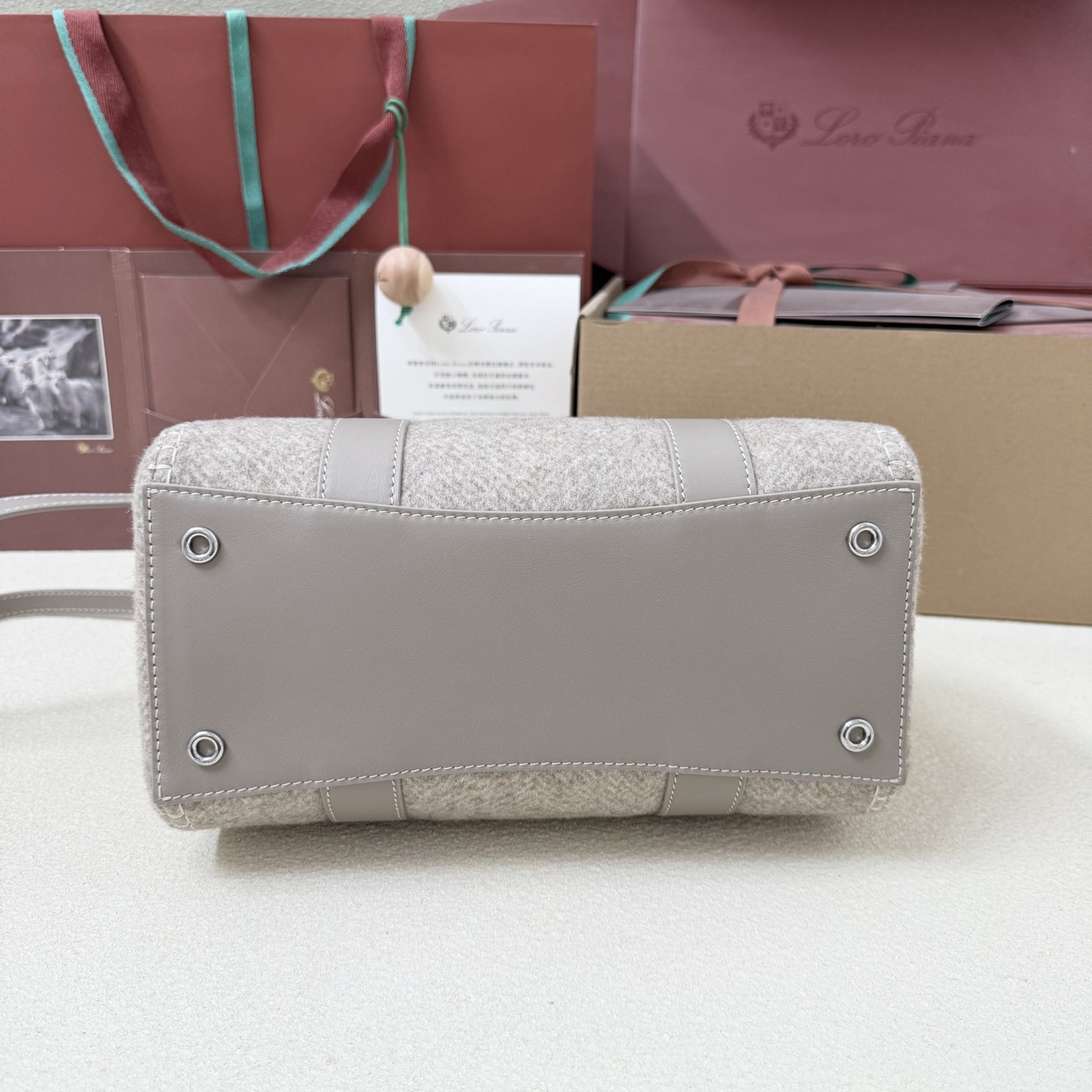 L0r0 P1ana Loom L25 25x18x12.5cm