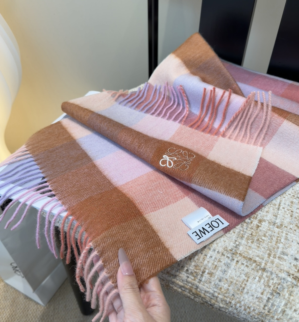 L0ew* scarf 30x180cm