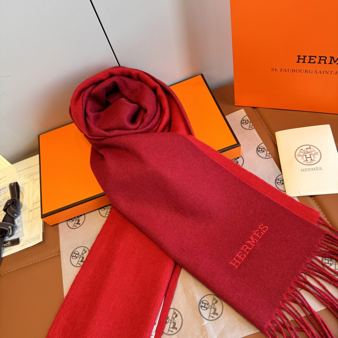 H**me5 scarf 35x180cm
