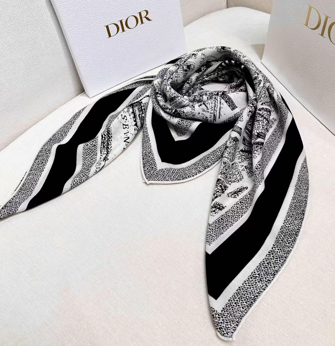 D10r silk scarf 110x110cm