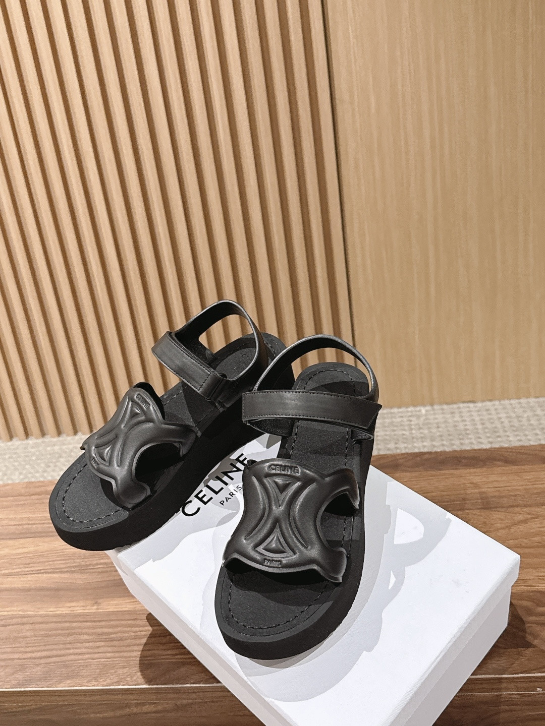 UA Ce1i*e SUNNY Sandals