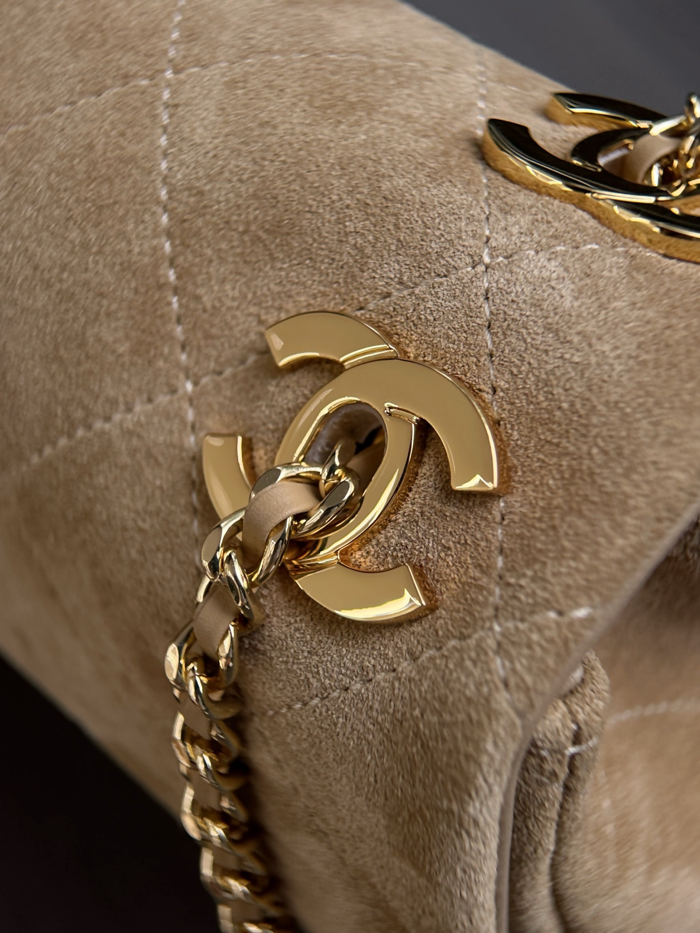 Ch**el Flap Bag AS6417 15x25.5x8cm