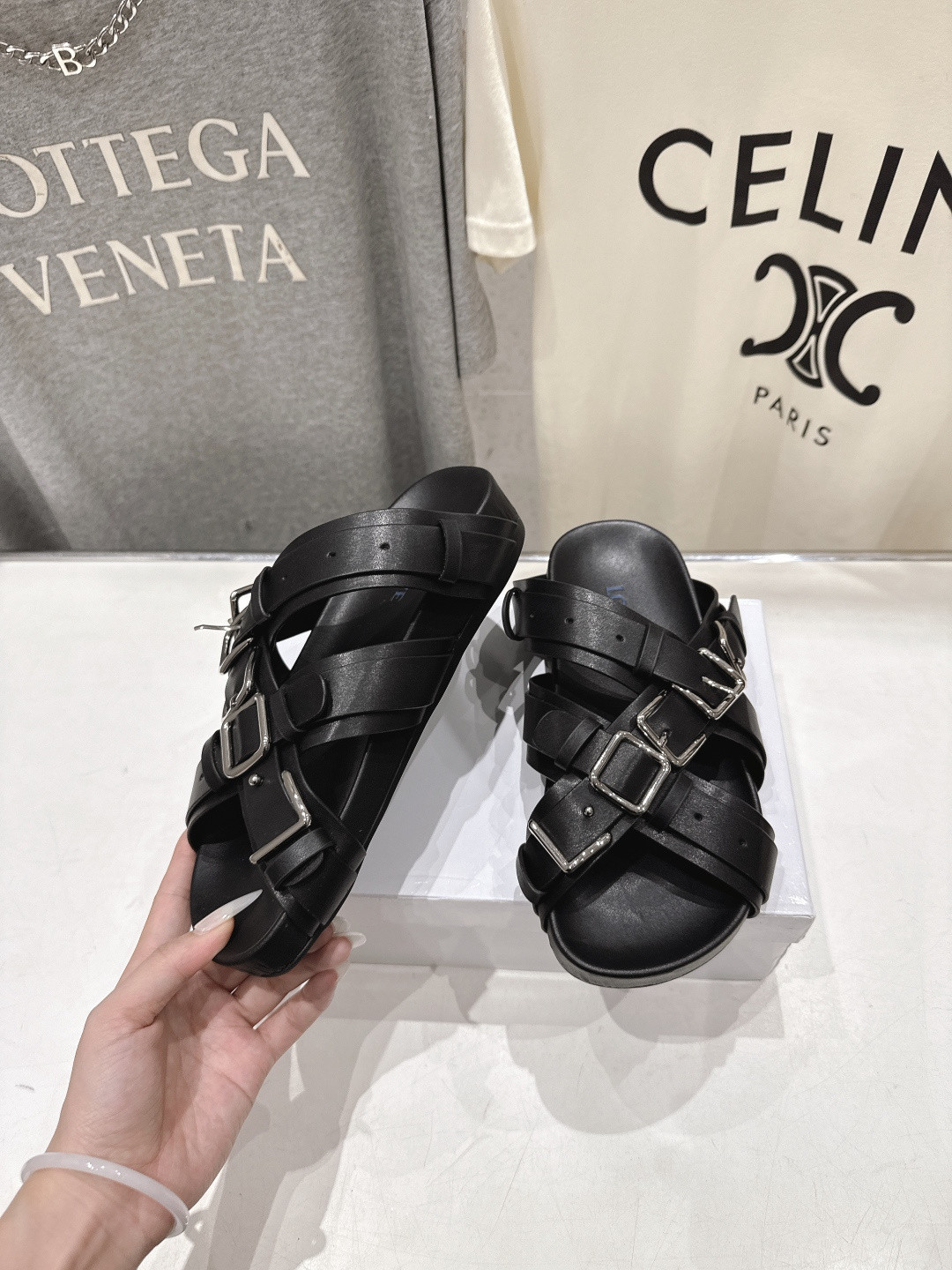 UA L0ew* Type Fussbett Sandal