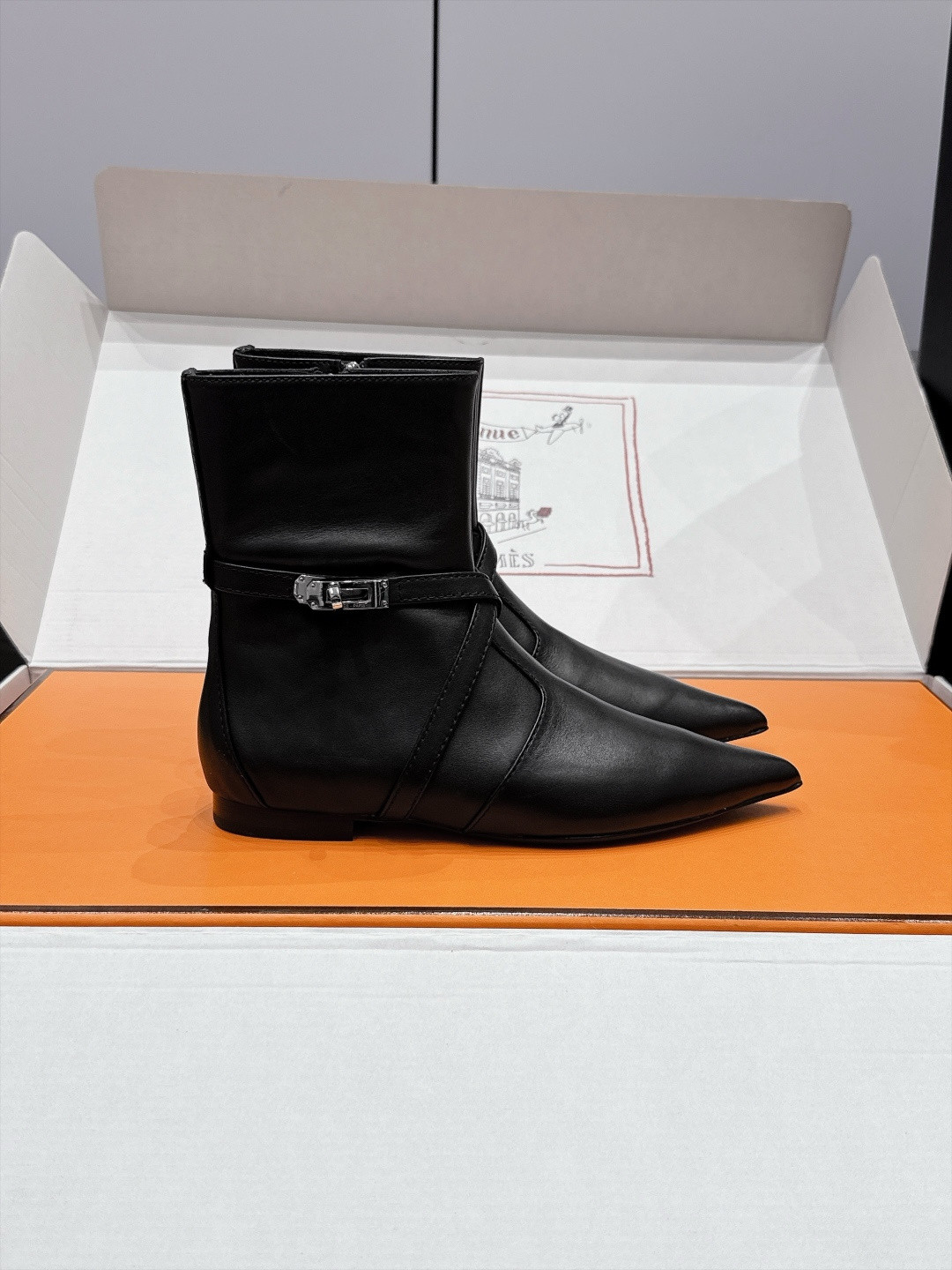 UA H**me5 Nice Ankle Boot