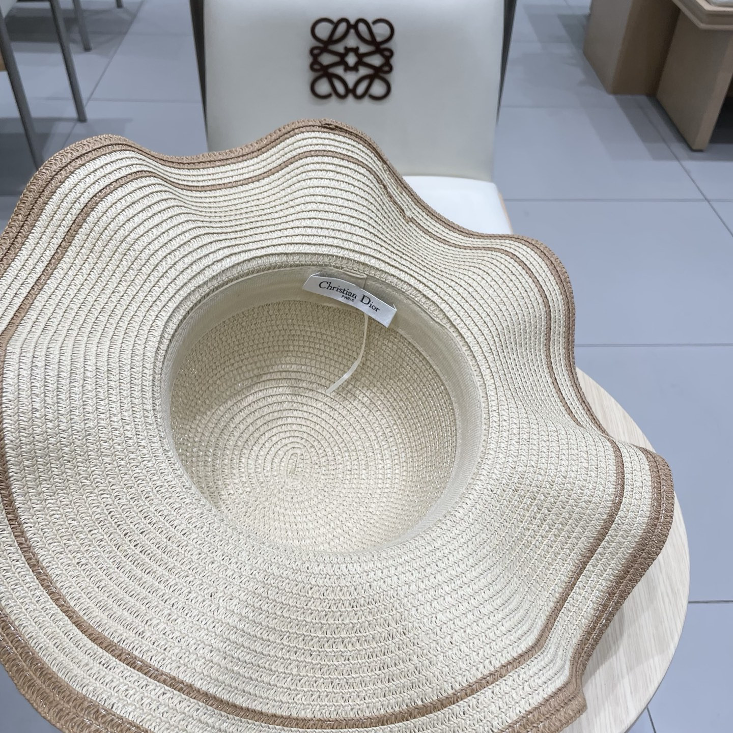 D10r Straw Hat 57cm Head Circumference