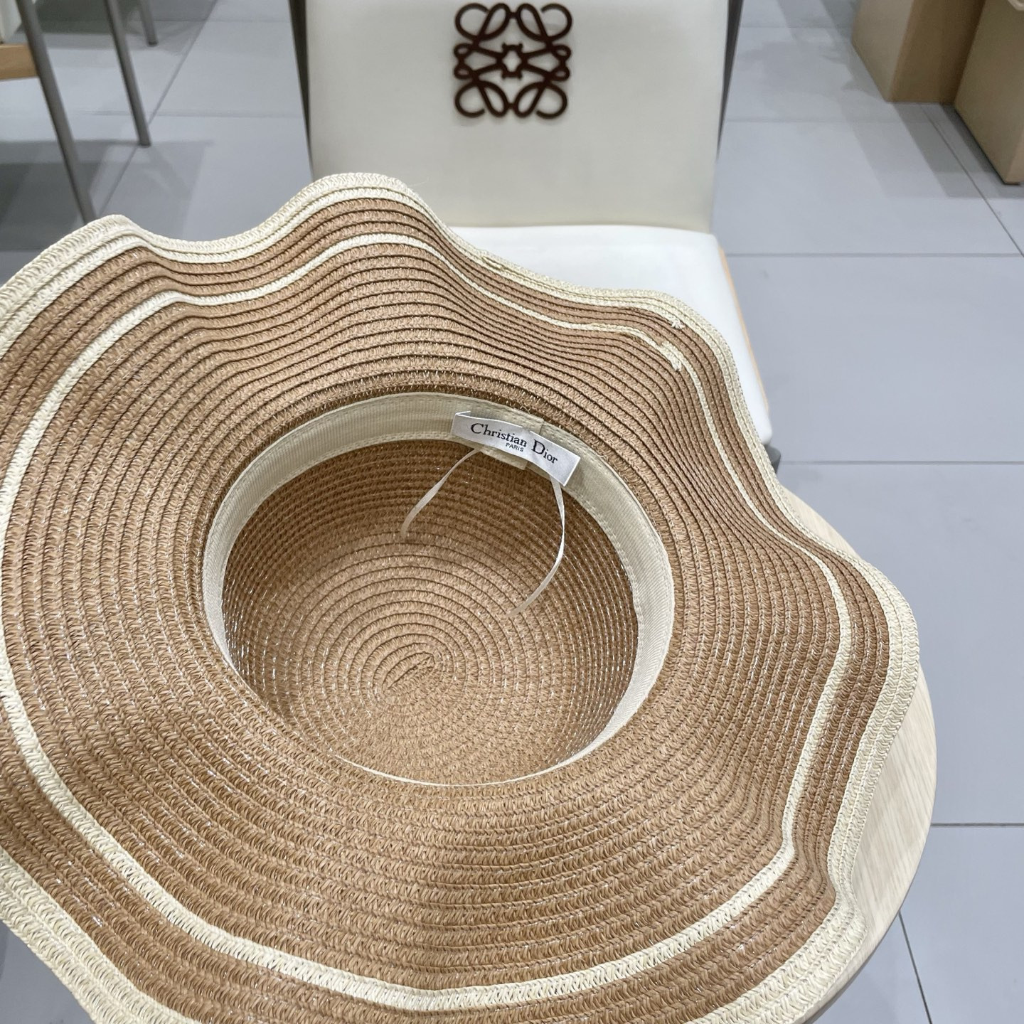 D10r Straw Hat 57cm Head Circumference