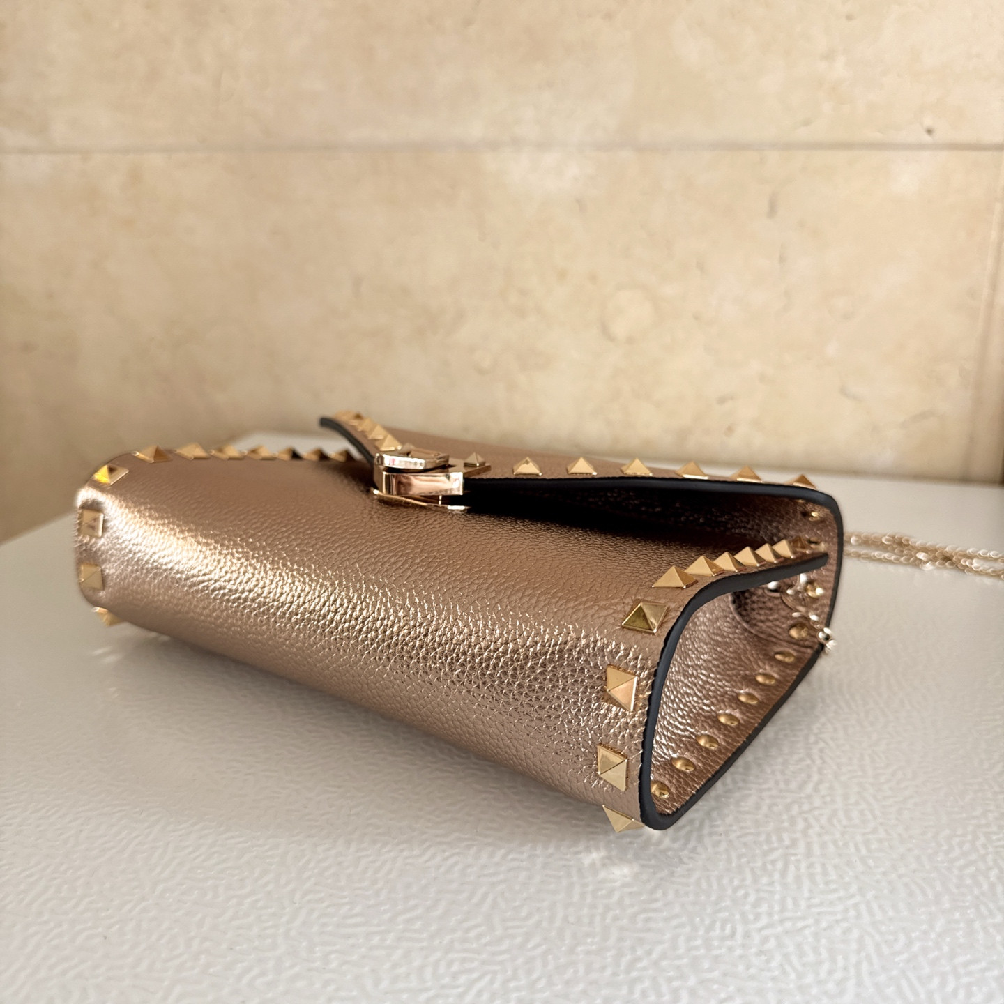 Va1e*ntin0 Garavani Rockstud Mini Shoulder Bag 19.5x13x4.5cm