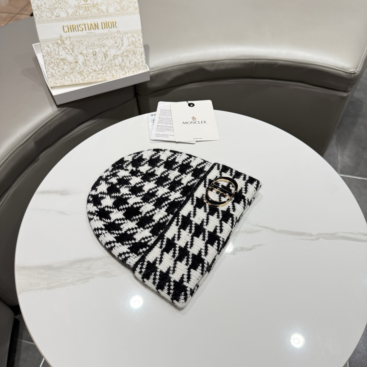 D10r Beanie