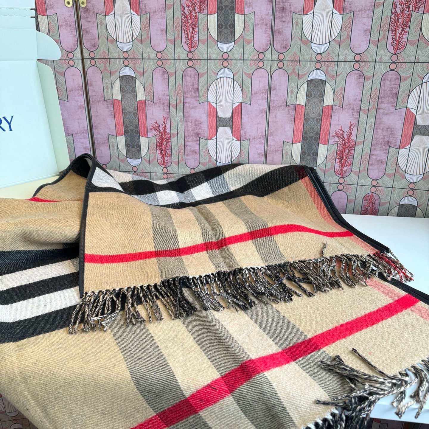 Bv*b*rry Shawl 140x140cm