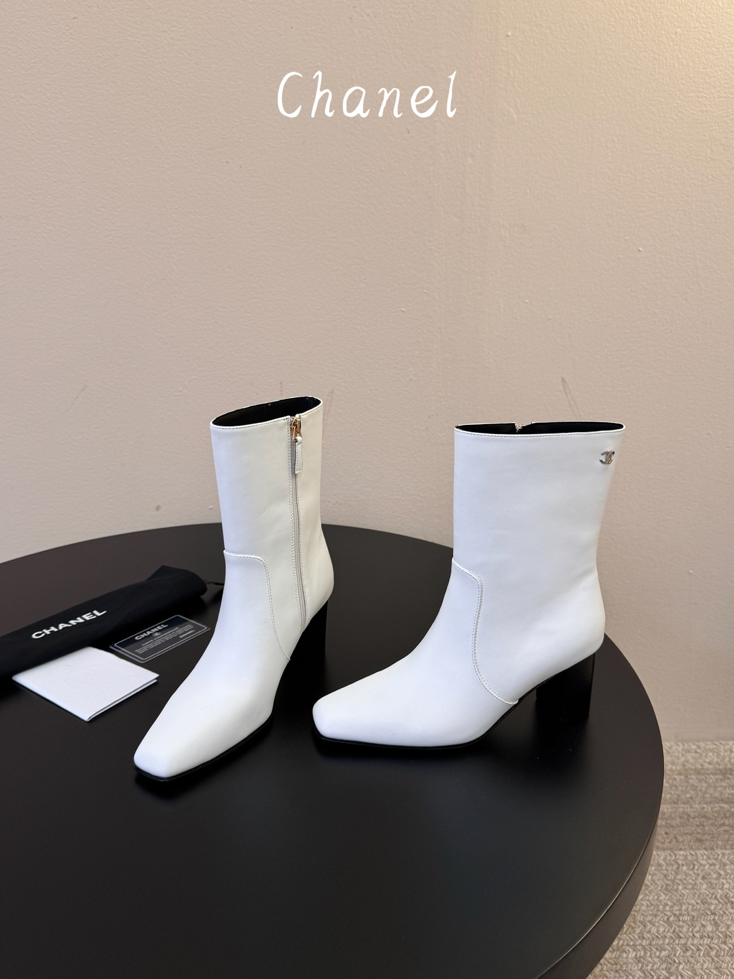 UA Ch**el Boot