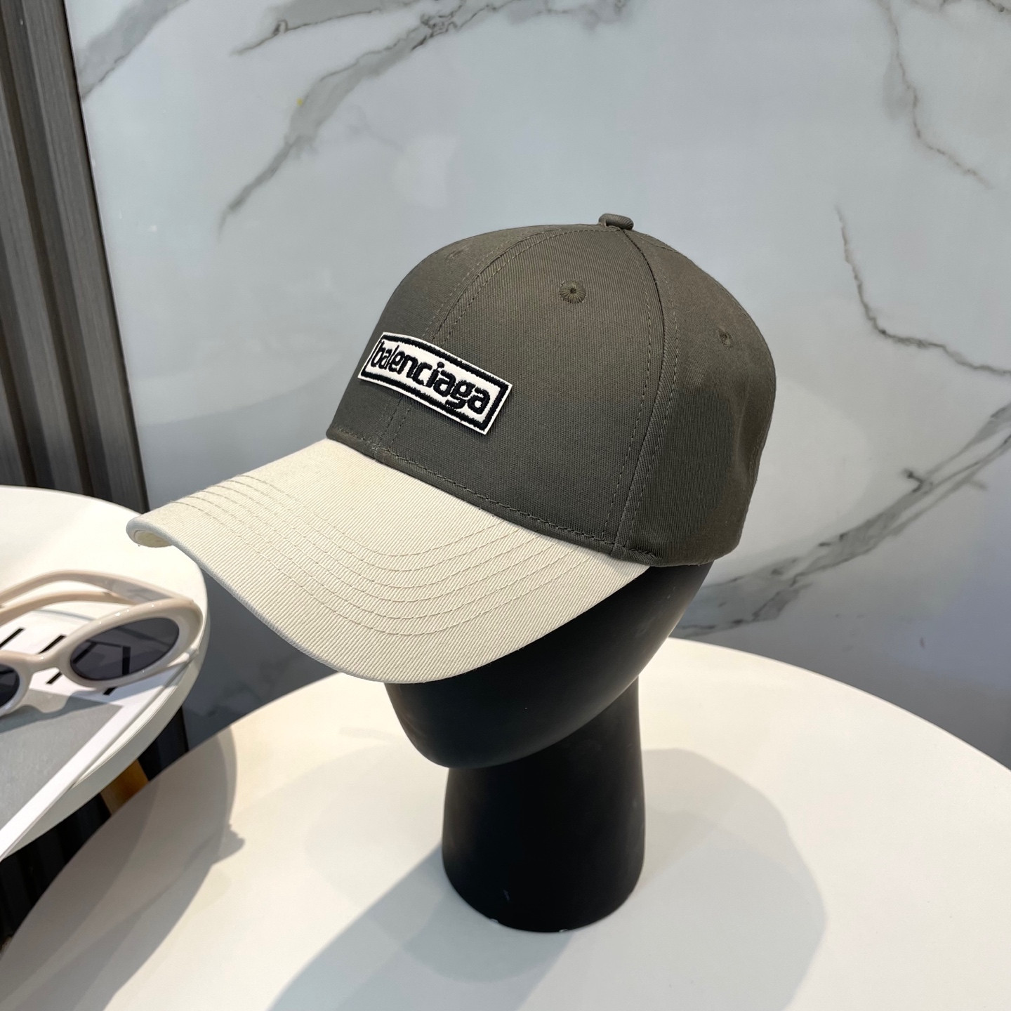 Ba1en*iaga Baseball Cap