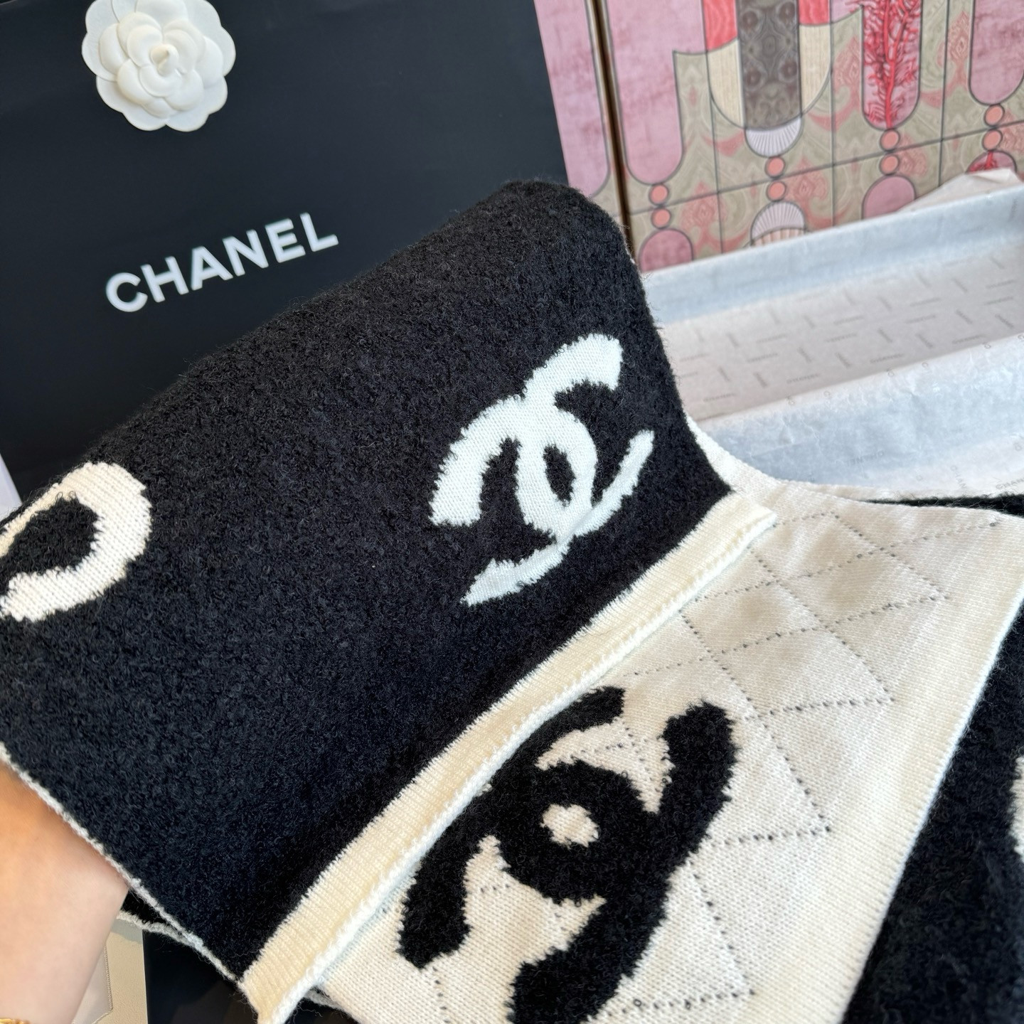 Ch**el scarf 180x30cm 10% Cashmere 90% Wool