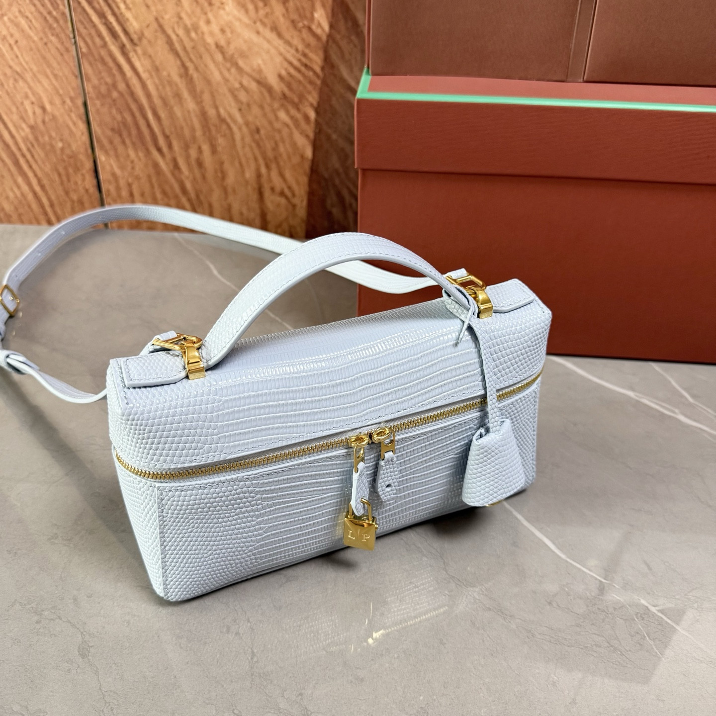 L0r0 P1ana Extra Bag L23 23x12x7cm