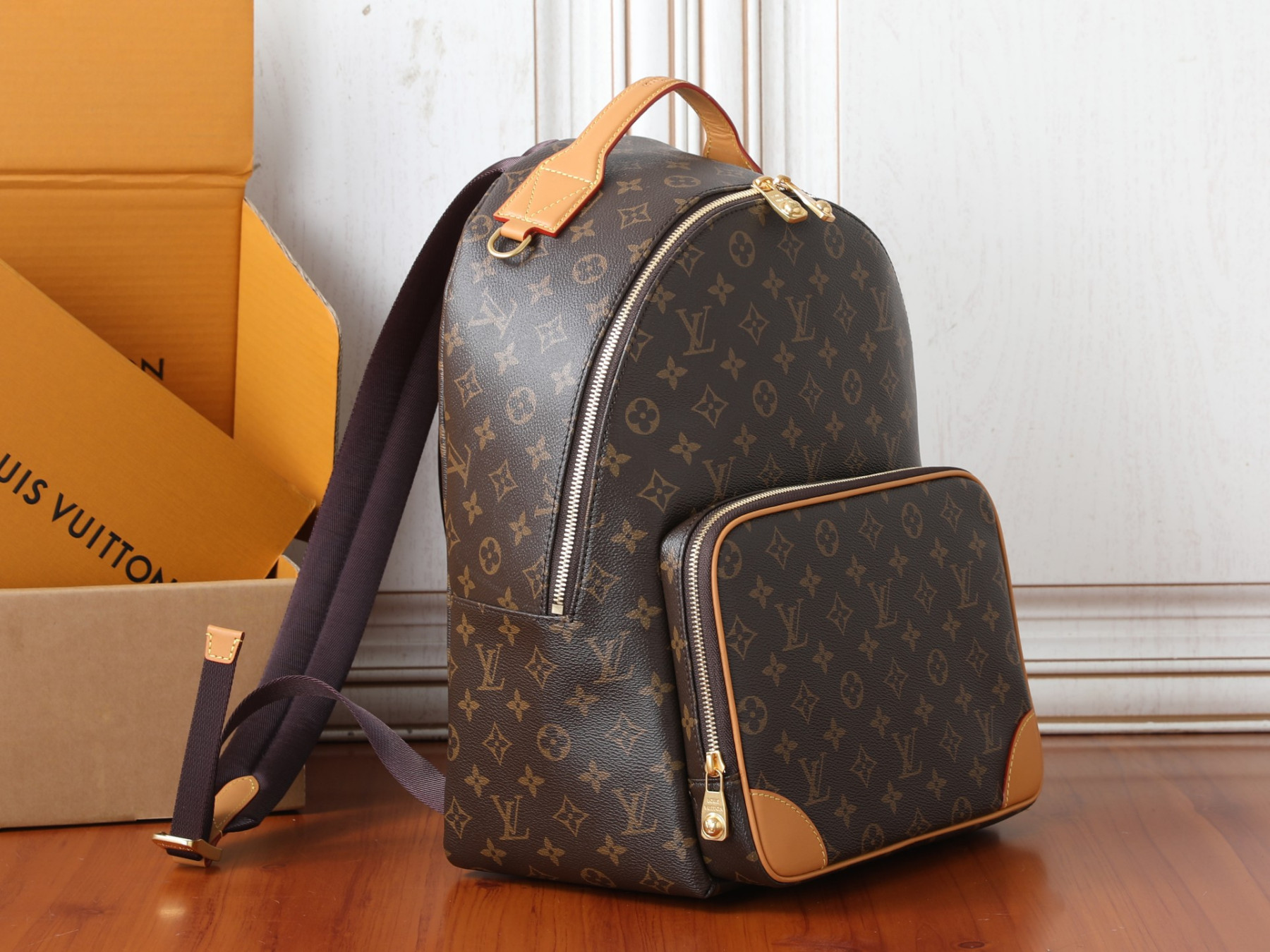 LV Discovery Cargo Backpack M25979 30 x 39 x 19 cm